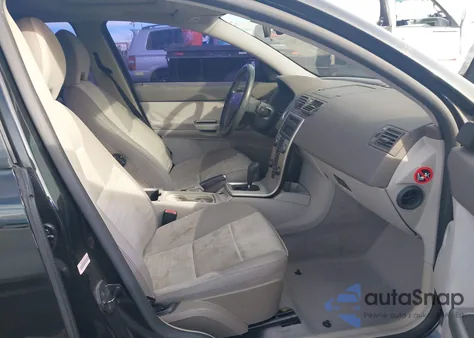 2007 Volvo S40 2.4I from USA, damaged, VIN YV1MS382972313625